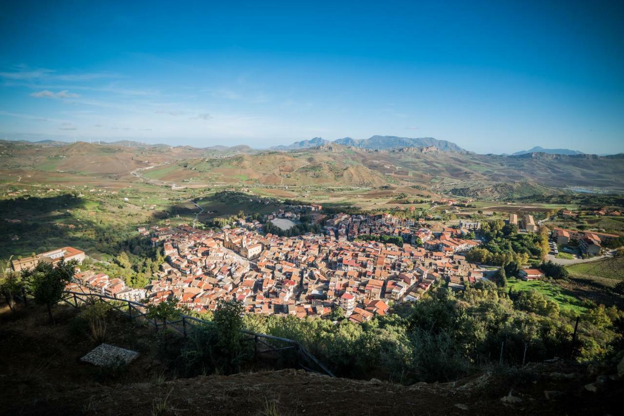 Casa Degli Artisti San Lorenzo Mezzojuso Dış mekan fotoğraf
